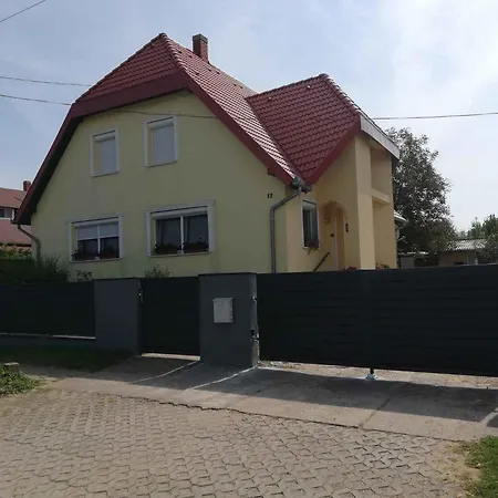 - Balaton 18030 * Balatonberény