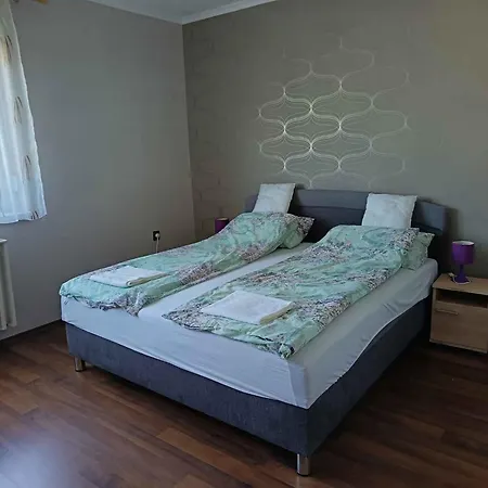 Balatonbereny/balaton 18030 Holiday home *